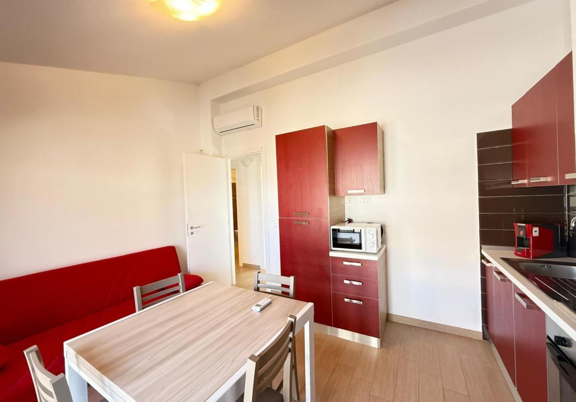 Semplice Bnb Bonagia Валдериче Стая снимка