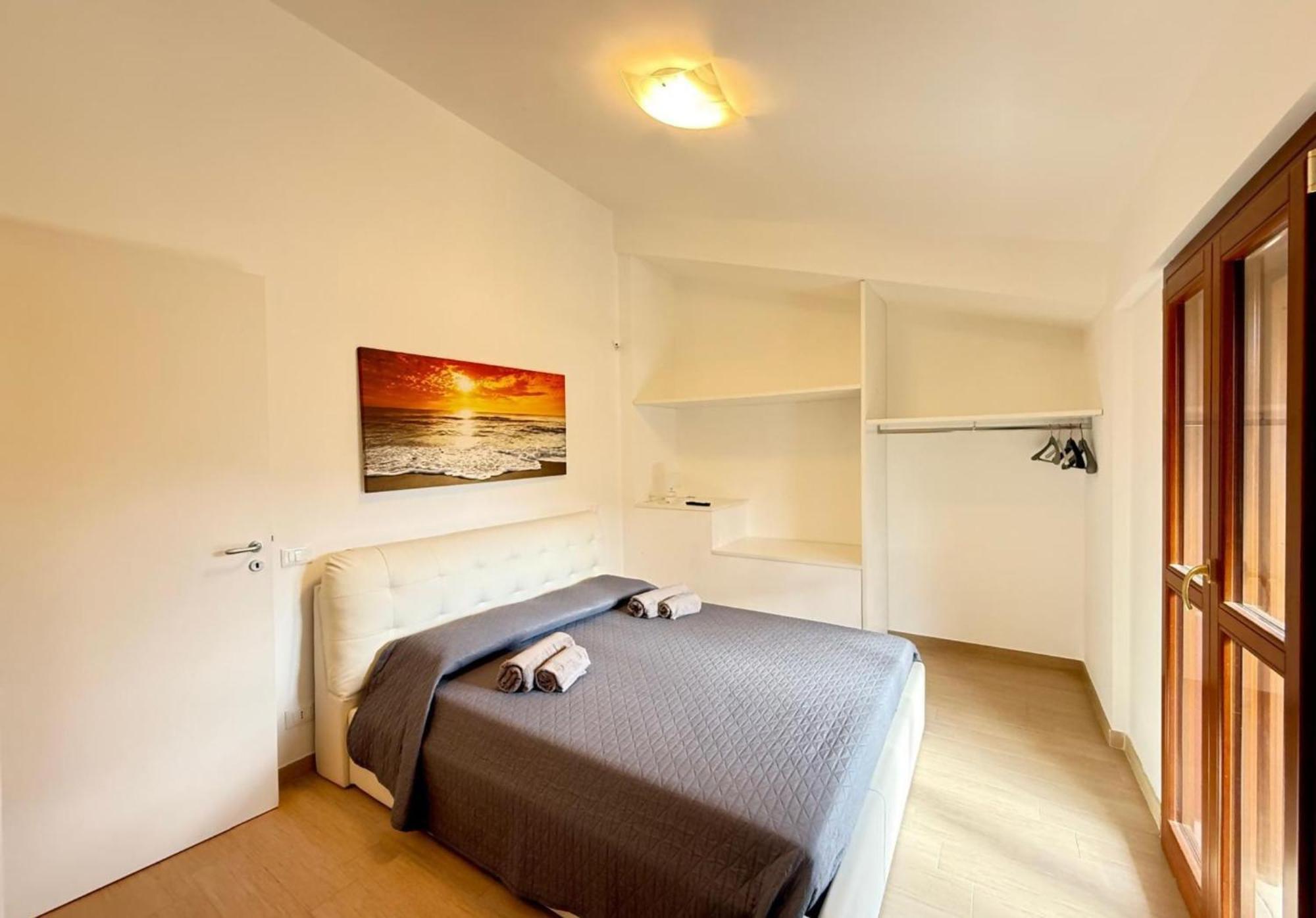 Semplice Bnb Bonagia Валдериче Екстериор снимка